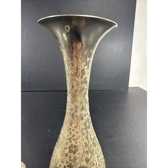 Vintage Z.Y. India Bell Candle Stick Holders (2) And Brass Bud Vase - Picture 6 of 11